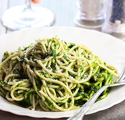 Spaghetti With Spinach And Garlic