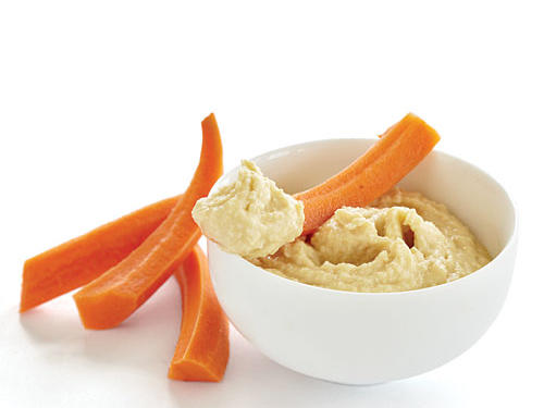 Baby Carrots And Hummus