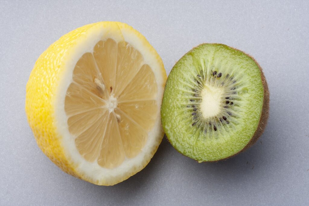 Difference Between Kiwi Fruit And Citrus Fruit