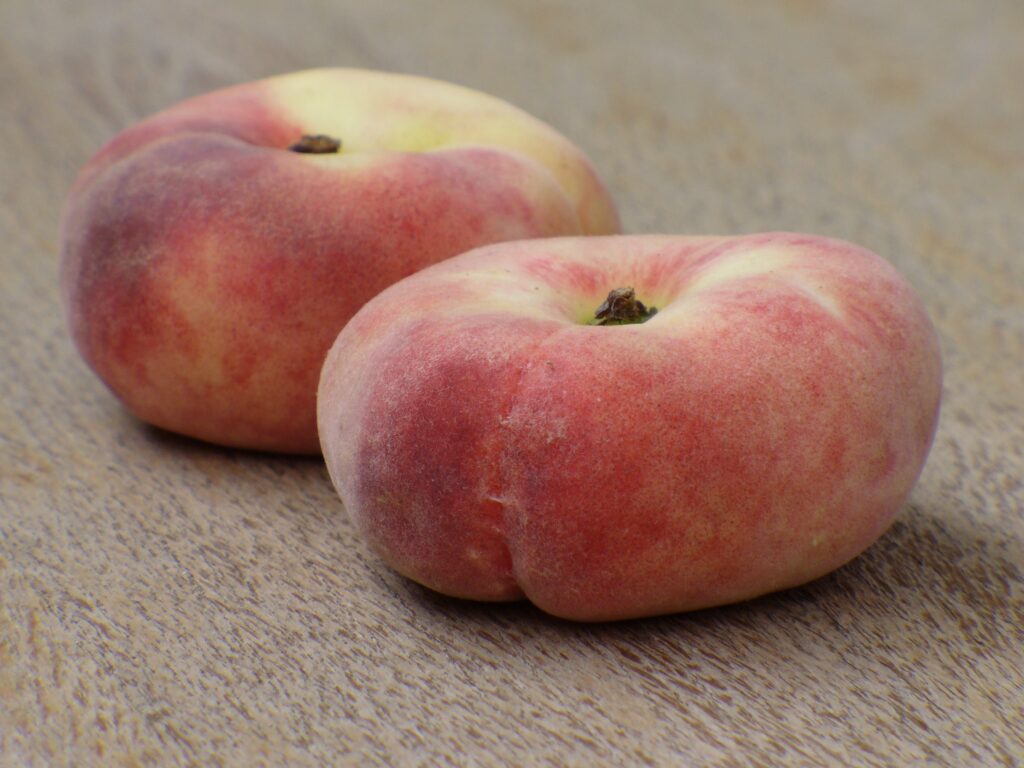 Flat peaches